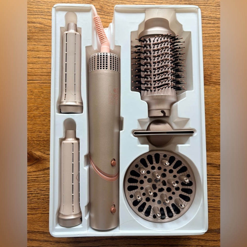 Sutra Aero Styler Hair Tool Set in Pink- with box- used twice - Picture 3 of 9